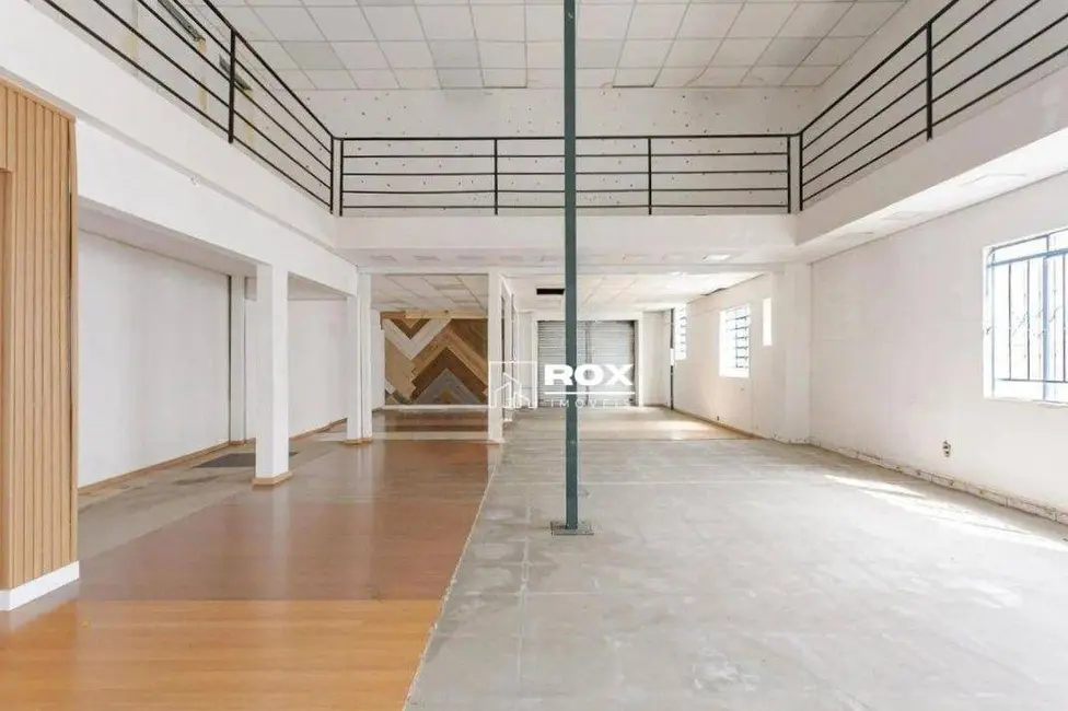 Loja à venda, 688m2 em Rebouças, Curitiba - PR - imagem 1 Foto 1 de Loja à venda, 688m2 em Rebouças, Curitiba - PR