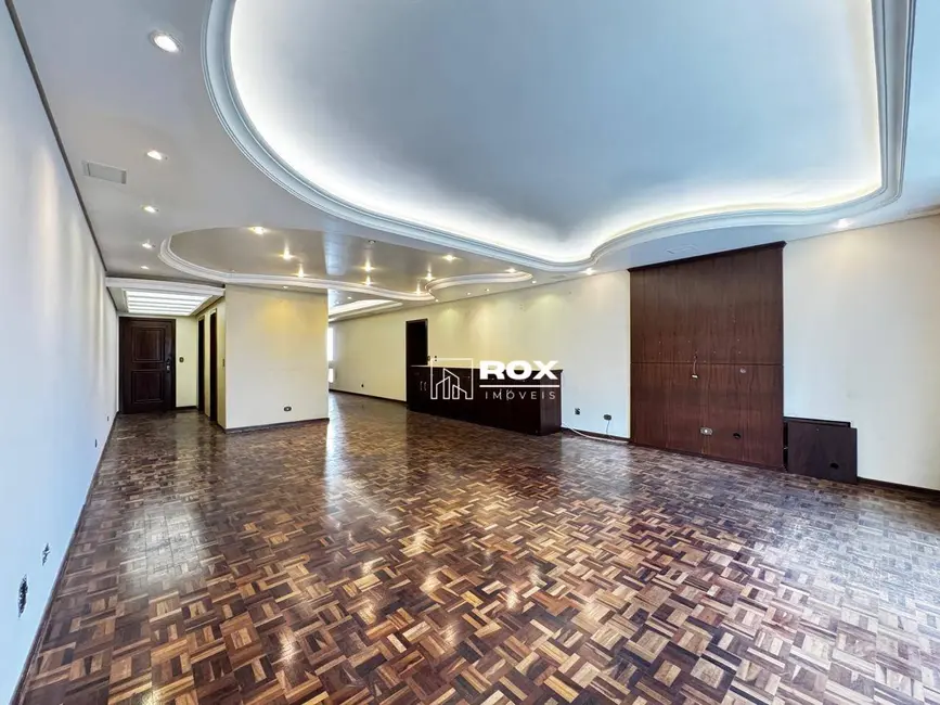 Foto 2 de Apartamento com 3 quartos à venda, 250m2 em Batel, Curitiba - PR