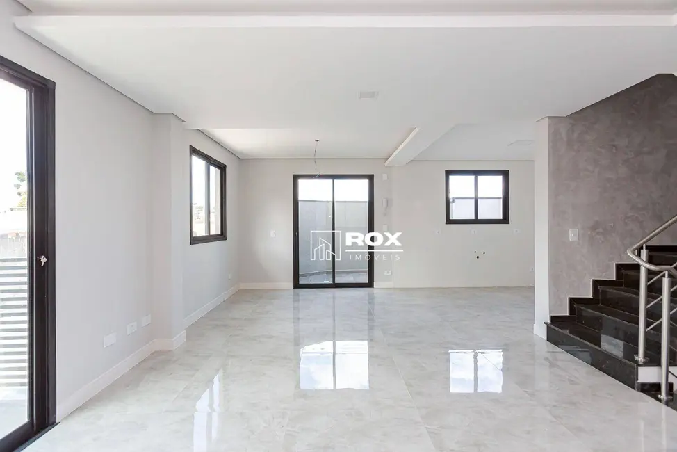 Foto 6 de Sobrado com 3 quartos à venda, 150m2 em Tingui, Curitiba - PR