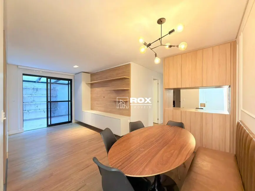 Foto 1 de Apartamento com 3 quartos à venda, 166m2 em Santo Inácio, Curitiba - PR