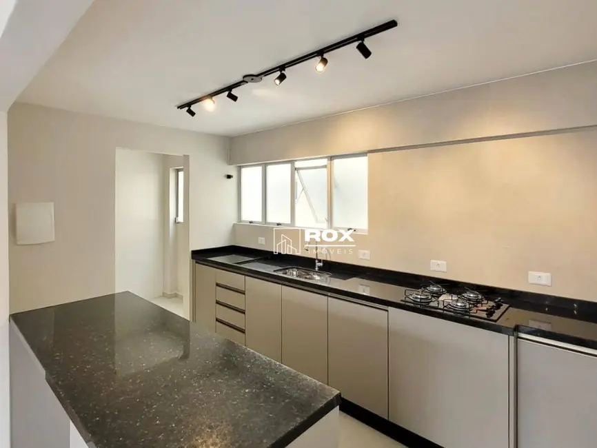 Apartamento com 3 quartos à venda, 125m2 em Água Verde, Curitiba - PR - imagem 6 Foto 6 de Apartamento com 3 quartos à venda, 125m2 em Água Verde, Curitiba - PR