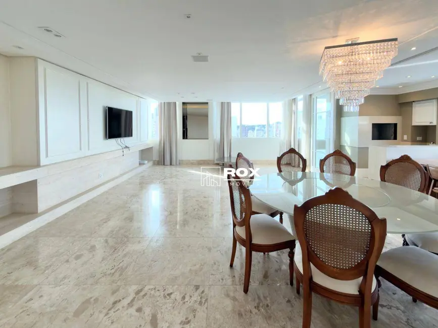 Foto 3 de Apartamento com 3 quartos para alugar, 285m2 em Batel, Curitiba - PR