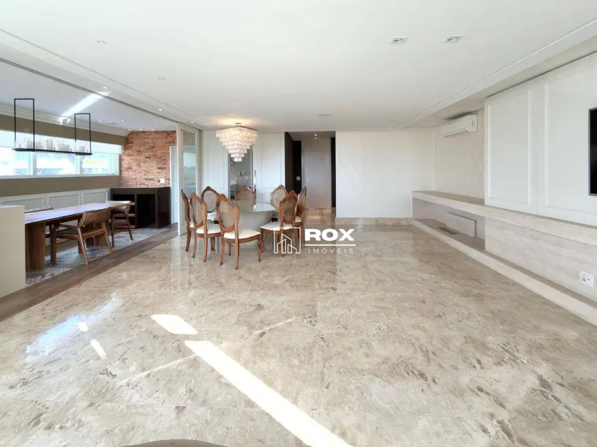 Foto 5 de Apartamento com 3 quartos para alugar, 285m2 em Batel, Curitiba - PR