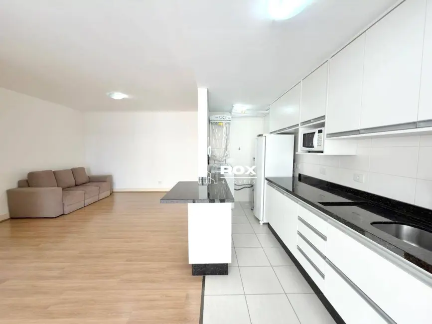 Foto 5 de Apartamento com 2 quartos para alugar, 95m2 em Água Verde, Curitiba - PR