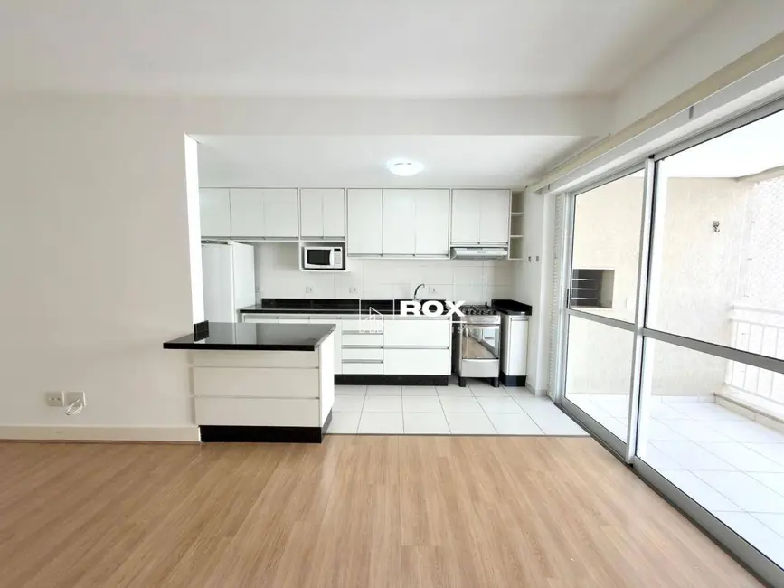 Foto 3 de Apartamento com 2 quartos para alugar, 95m2 em Água Verde, Curitiba - PR