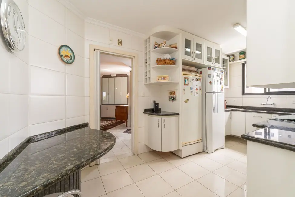 Foto 9 de Apartamento com 4 quartos à venda, 339m2 em Mossunguê, Curitiba - PR