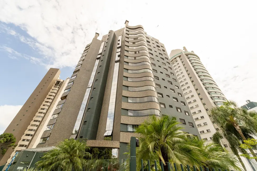 Foto 2 de Apartamento com 4 quartos à venda, 339m2 em Mossunguê, Curitiba - PR