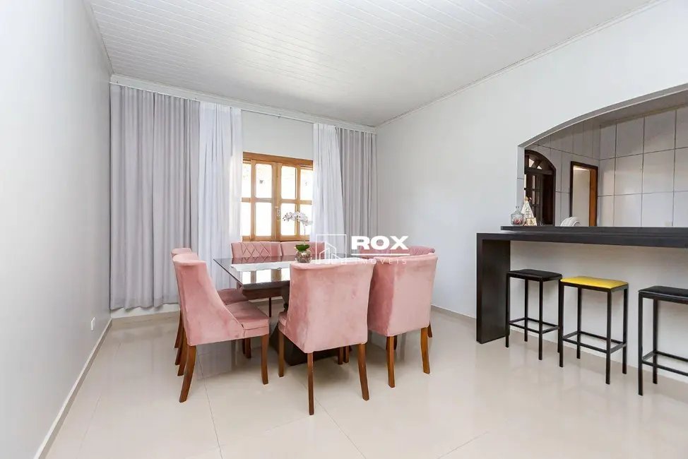 Foto 4 de Casa com 3 quartos para alugar, 300m2 em Bairro Alto, Curitiba - PR