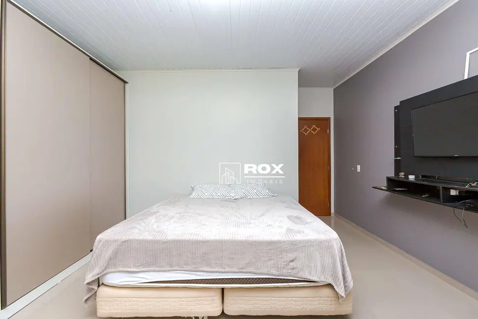Foto 9 de Casa com 3 quartos para alugar, 300m2 em Bairro Alto, Curitiba - PR