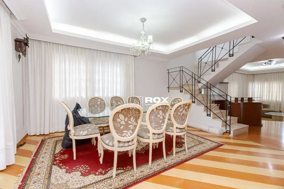 Foto 5 de Casa com 4 quartos para alugar, 784m2 em Hauer, Curitiba - PR
