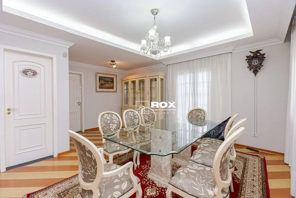 Foto 4 de Casa com 4 quartos para alugar, 784m2 em Hauer, Curitiba - PR