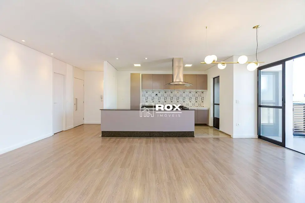 Foto 3 de Apartamento com 3 quartos para alugar, 183m2 em Santo Inácio, Curitiba - PR