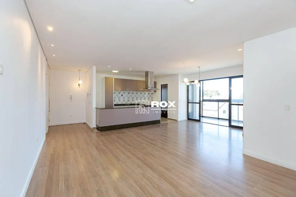Foto 1 de Apartamento com 3 quartos para alugar, 183m2 em Santo Inácio, Curitiba - PR