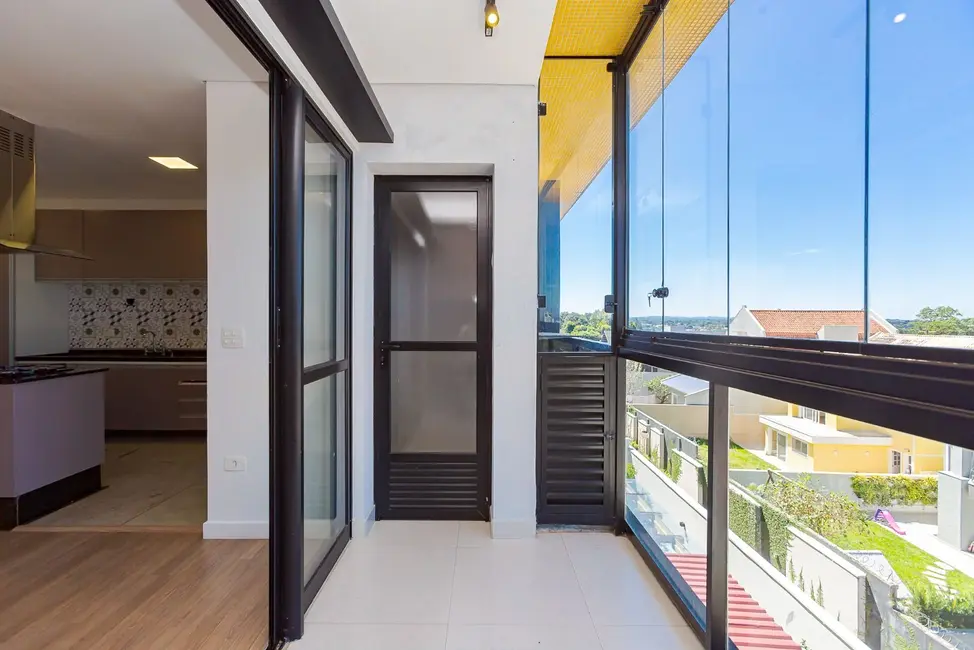 Foto 8 de Apartamento com 3 quartos para alugar, 183m2 em Santo Inácio, Curitiba - PR