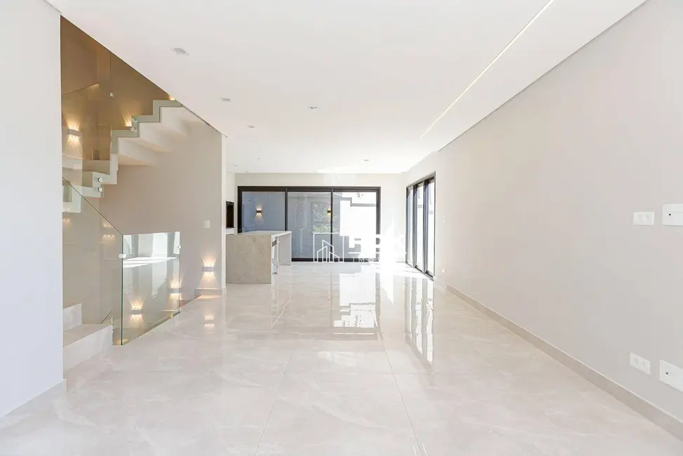 Foto 3 de Casa de Condomínio com 3 quartos à venda, 116m2 em Santa Felicidade, Curitiba - PR