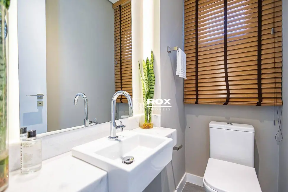 Foto 2 de Apartamento com 3 quartos à venda, 169m2 em Bigorrilho, Curitiba - PR