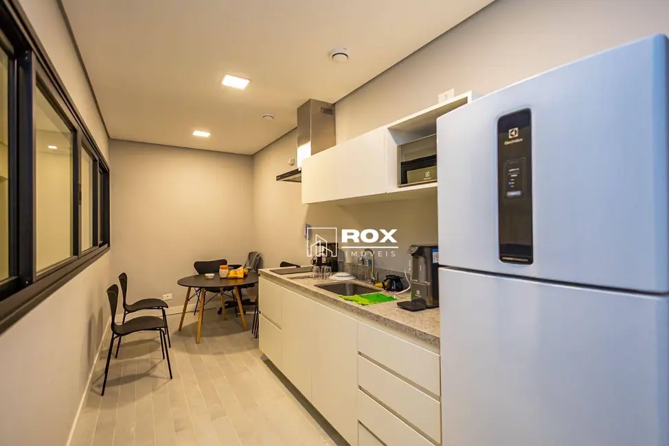 Cobertura com 3 quartos à venda, 260m2 em Bigorrilho, Curitiba - PR - imagem 7 Foto 7 de Cobertura com 3 quartos à venda, 260m2 em Bigorrilho, Curitiba - PR