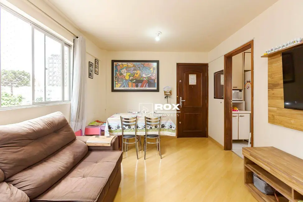 Foto 4 de Apartamento com 3 quartos à venda, 75m2 em Batel, Curitiba - PR