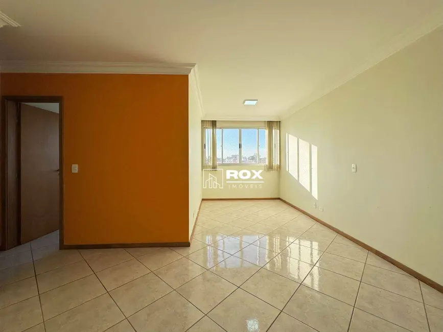 Foto 3 de Apartamento com 2 quartos à venda, 85m2 em Bigorrilho, Curitiba - PR