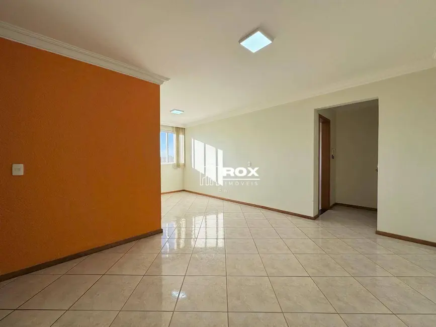Foto 2 de Apartamento com 2 quartos à venda, 85m2 em Bigorrilho, Curitiba - PR