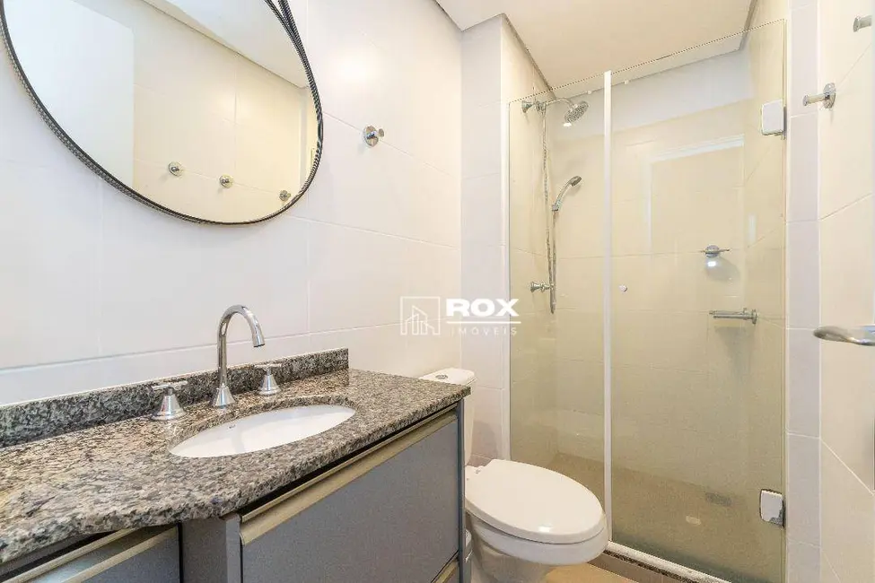 Foto 4 de Apartamento com 2 quartos para alugar, 52m2 em Capão Raso, Curitiba - PR