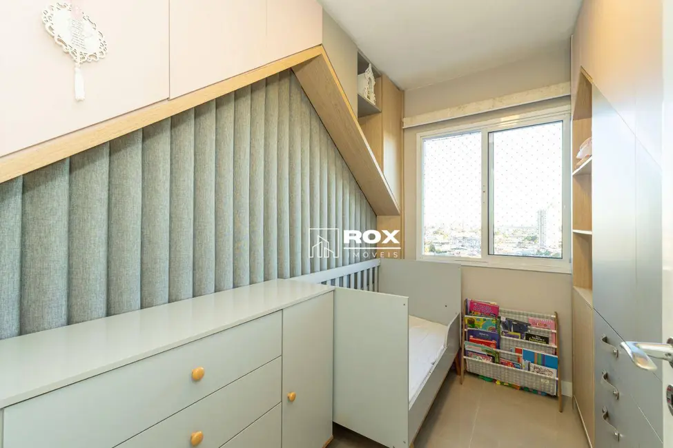 Foto 6 de Apartamento com 2 quartos para alugar, 52m2 em Capão Raso, Curitiba - PR