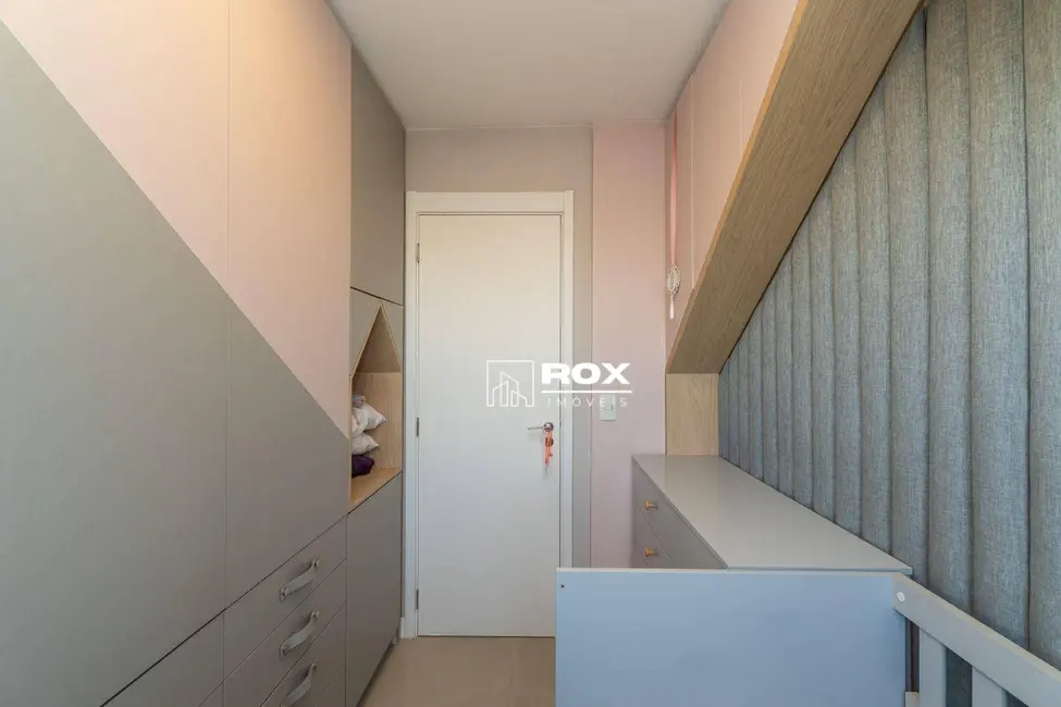 Foto 7 de Apartamento com 2 quartos para alugar, 52m2 em Capão Raso, Curitiba - PR
