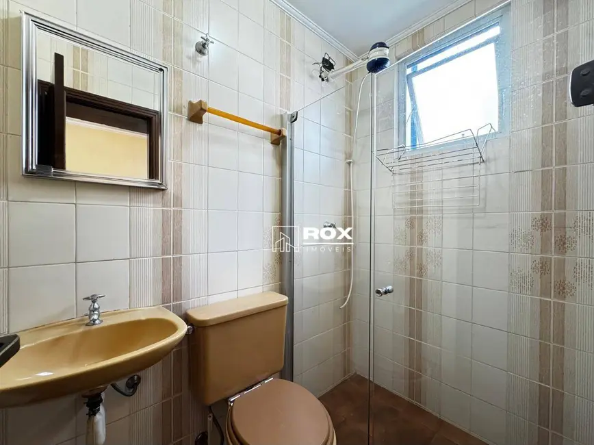 Foto 17 de Apartamento com 3 quartos para alugar, 250m2 em Batel, Curitiba - PR