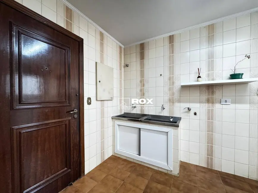 Foto 12 de Apartamento com 3 quartos para alugar, 250m2 em Batel, Curitiba - PR