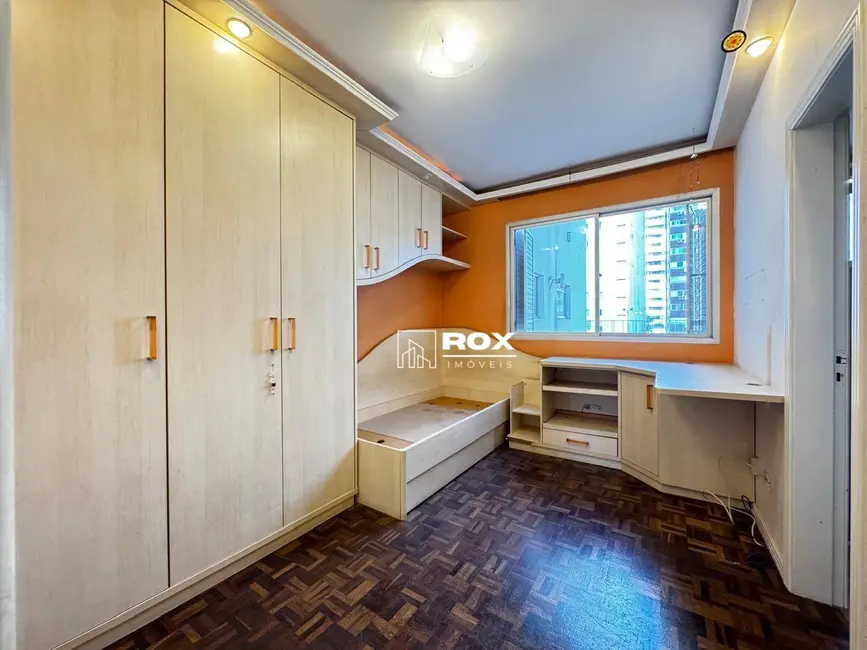 Foto 23 de Apartamento com 3 quartos para alugar, 250m2 em Batel, Curitiba - PR