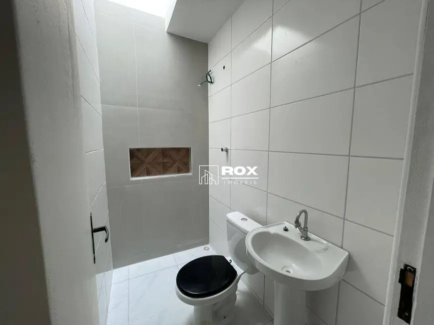 Foto 8 de Sobrado com 3 quartos à venda, 80m2 em Sítio Cercado, Curitiba - PR