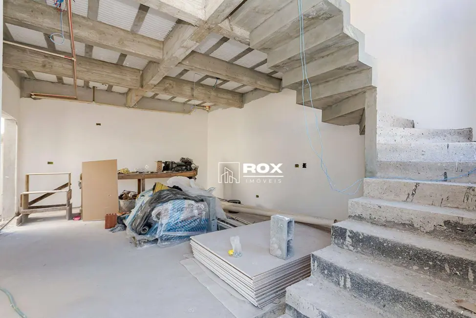 Foto 6 de Sobrado com 3 quartos à venda, 120m2 em Lindóia, Curitiba - PR