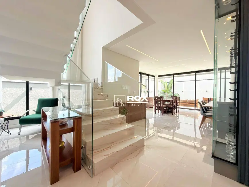 Foto 6 de Casa de Condomínio com 4 quartos à venda, 300m2 em Tingui, Curitiba - PR