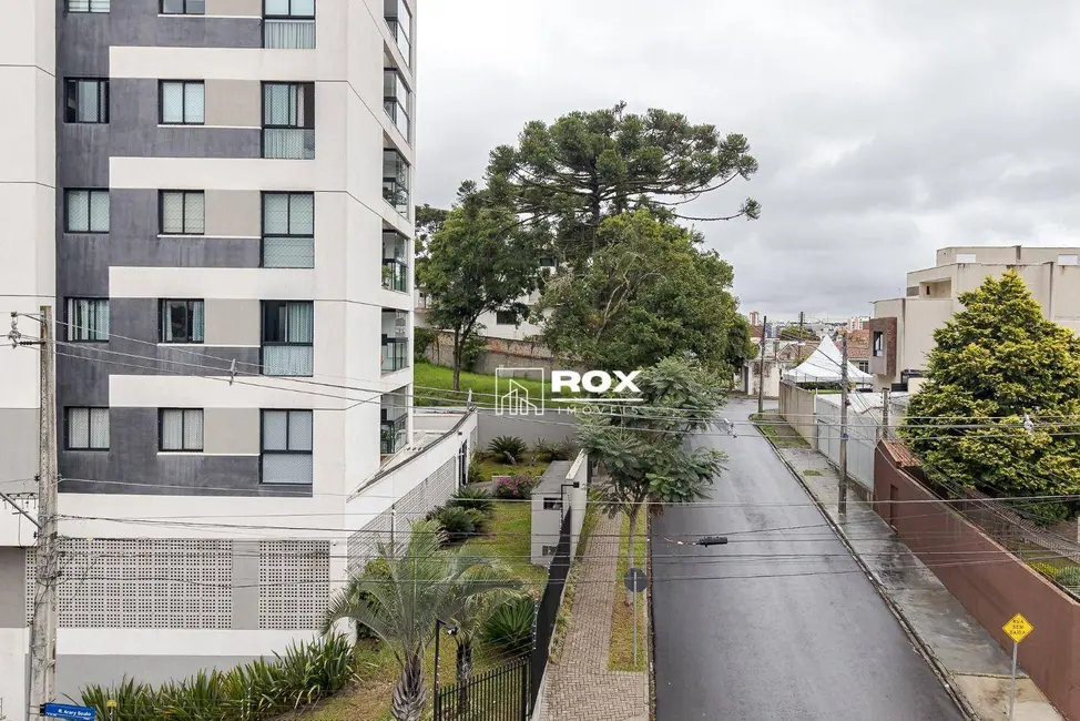Foto 2 de Apartamento com 2 quartos para alugar, 99m2 em Tingui, Curitiba - PR