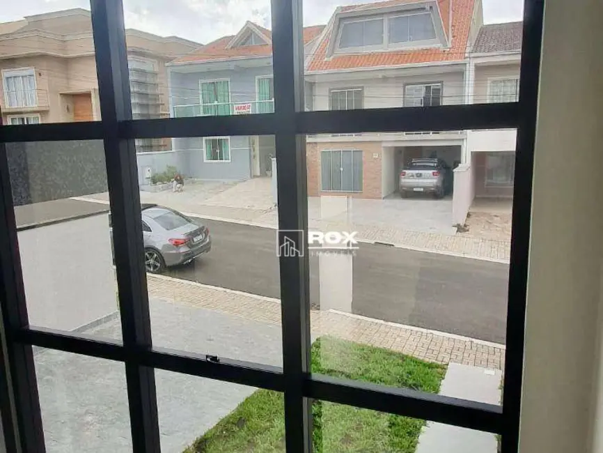 Foto 8 de Sobrado com 3 quartos à venda, 180m2 em Cidade Industrial, Curitiba - PR