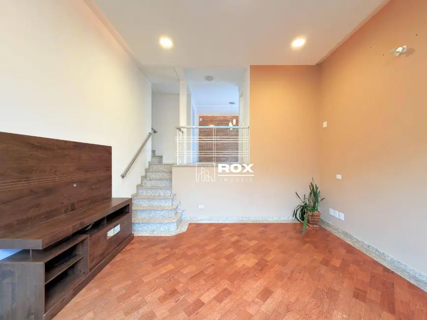 Foto 6 de Casa com 4 quartos à venda, 208m2 em Vista Alegre, Curitiba - PR