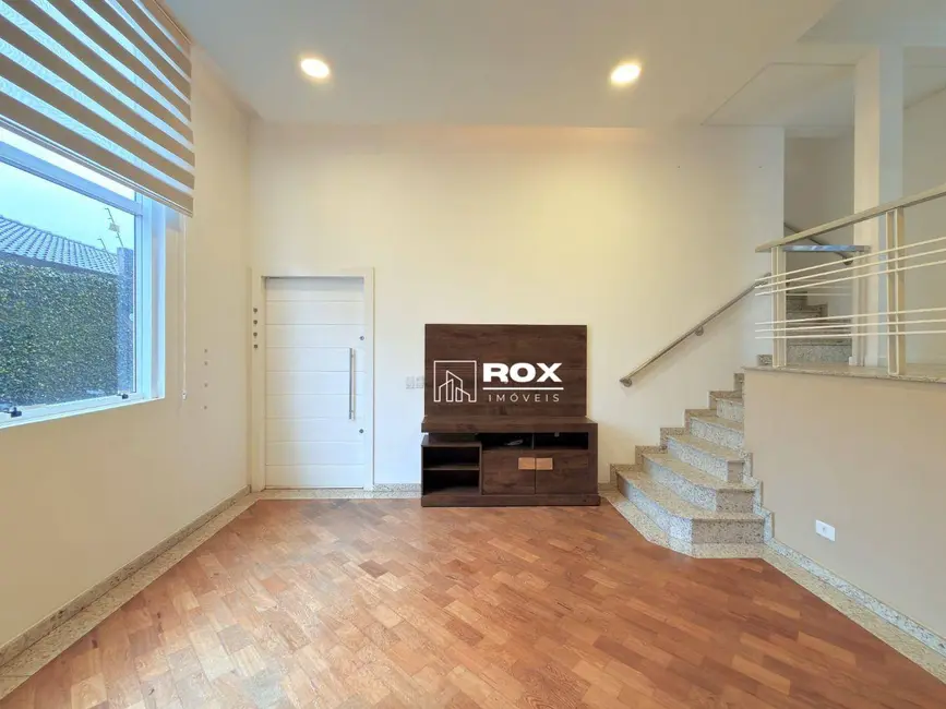 Foto 5 de Casa com 4 quartos à venda, 208m2 em Vista Alegre, Curitiba - PR