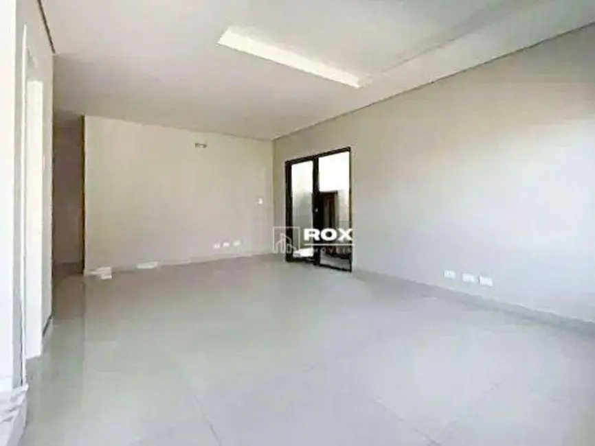 Foto 2 de Casa com 3 quartos à venda, 355m2 em Boqueirão, Curitiba - PR