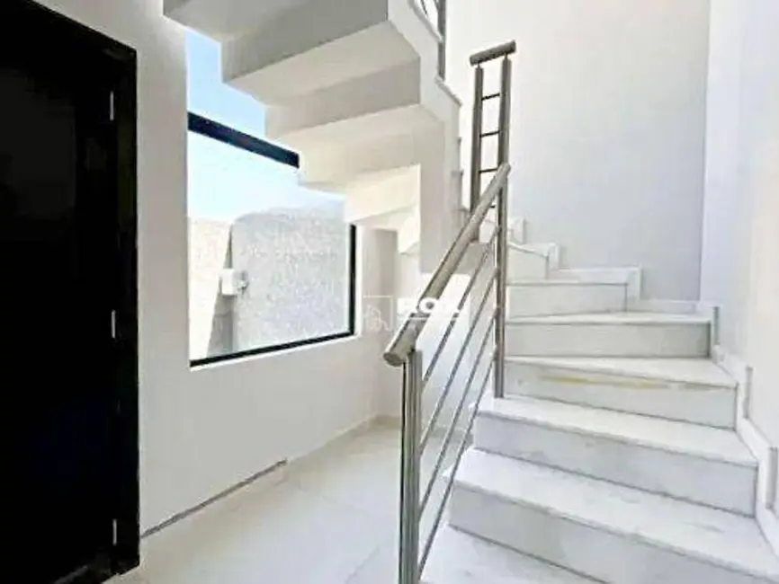 Foto 6 de Casa com 3 quartos à venda, 355m2 em Boqueirão, Curitiba - PR