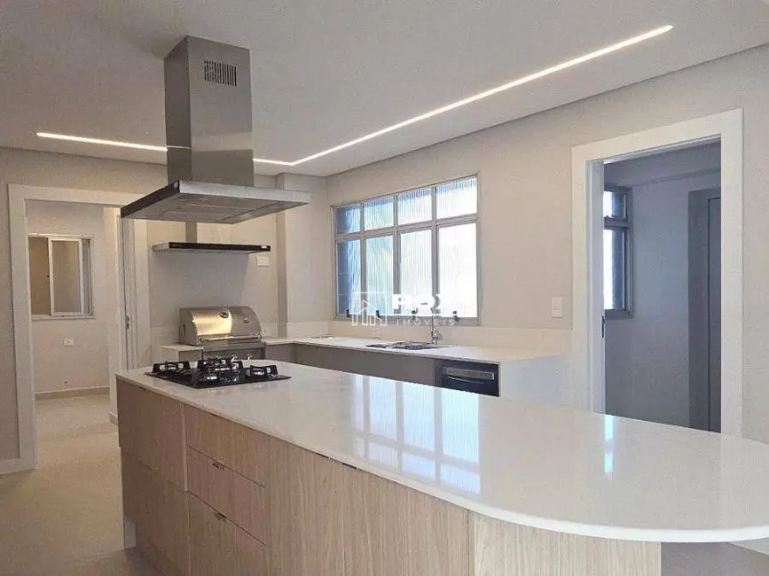 Foto 9 de Apartamento com 4 quartos à venda, 305m2 em Água Verde, Curitiba - PR