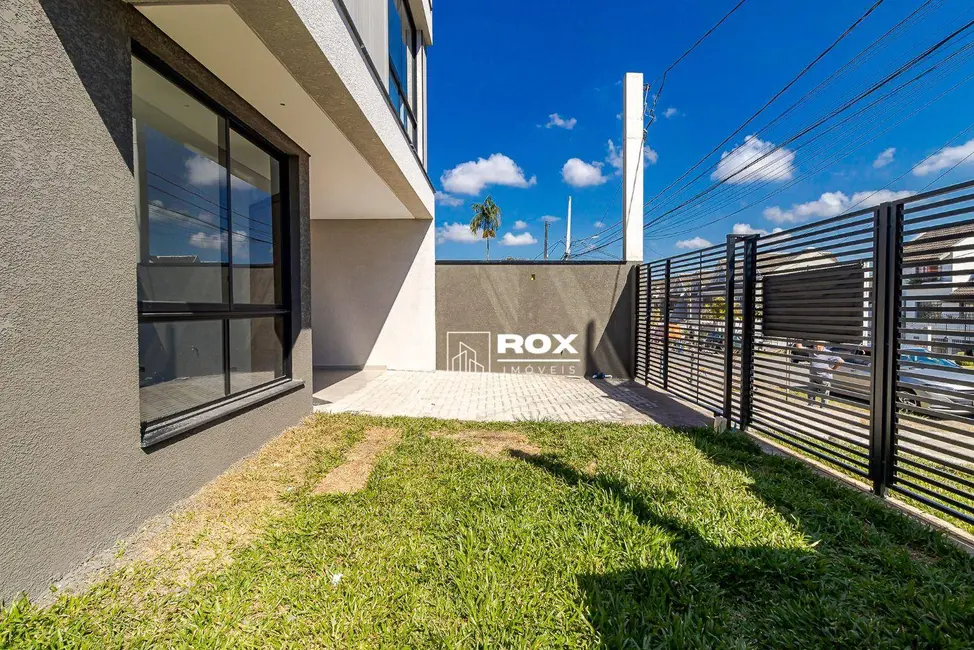 Foto 2 de Sobrado com 3 quartos à venda, 114m2 em Tingui, Curitiba - PR