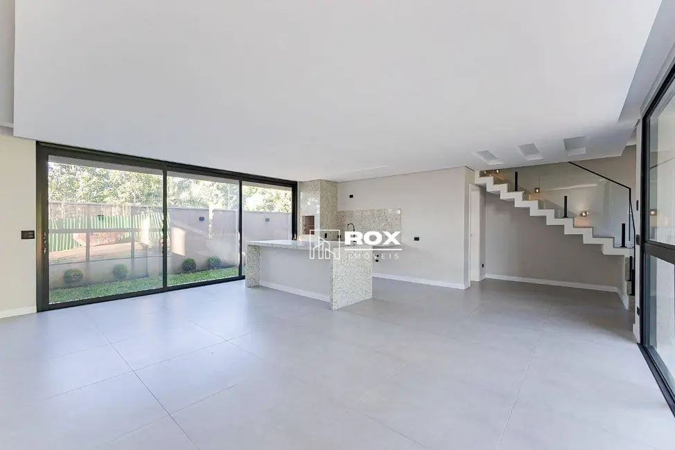 Casa de Condomínio com 3 quartos à venda, 187m2 em Pilarzinho, Curitiba - PR - imagem 7 Foto 7 de Casa de Condomínio com 3 quartos à venda, 187m2 em Pilarzinho, Curitiba - PR