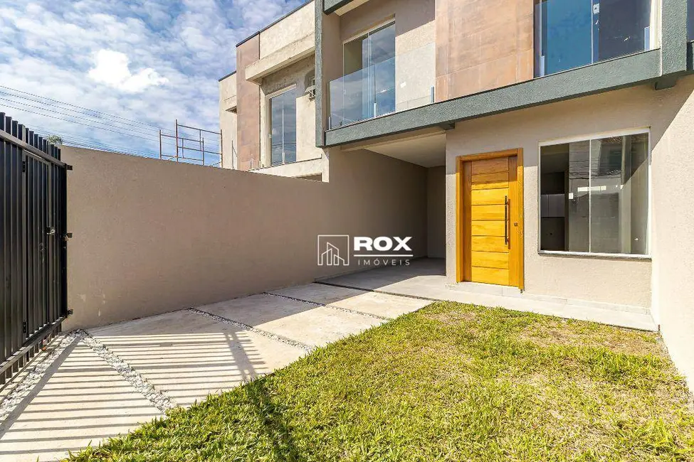 Sobrado com 3 quartos à venda, 93m2 em Cidade Industrial, Curitiba - PR - imagem 2 Foto 2 de Sobrado com 3 quartos à venda, 93m2 em Cidade Industrial, Curitiba - PR