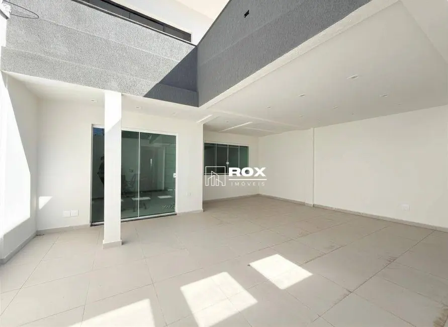 Foto 2 de Casa com 3 quartos para alugar, 119m2 em Bairro Alto, Curitiba - PR