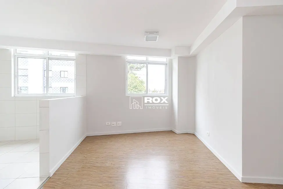 Foto 14 de Apartamento com 2 quartos para alugar, 99m2 em Tingui, Curitiba - PR