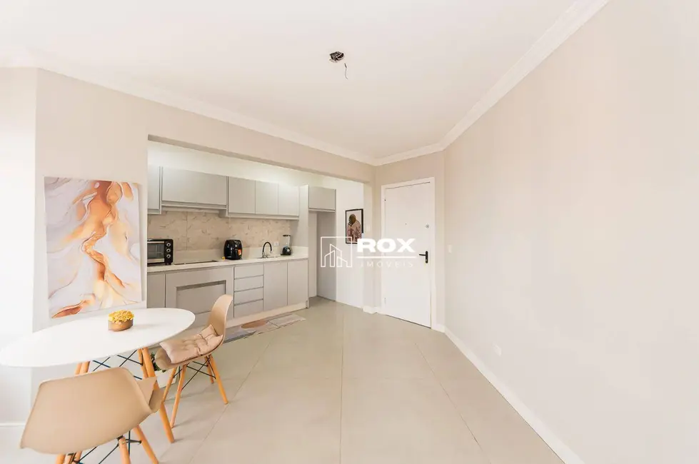 Foto 9 de Apartamento com 2 quartos à venda, 80m2 em Bigorrilho, Curitiba - PR