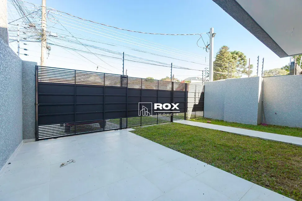 Sobrado com 3 quartos à venda, 142m2 em Uberaba, Curitiba - PR - imagem 7 Foto 7 de Sobrado com 3 quartos à venda, 142m2 em Uberaba, Curitiba - PR