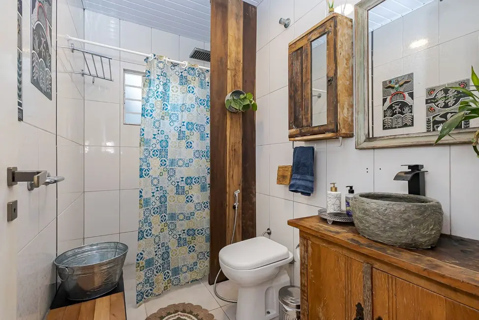 Foto 7 de Casa com 2 quartos à venda, 527m2 em São Lourenço, Curitiba - PR