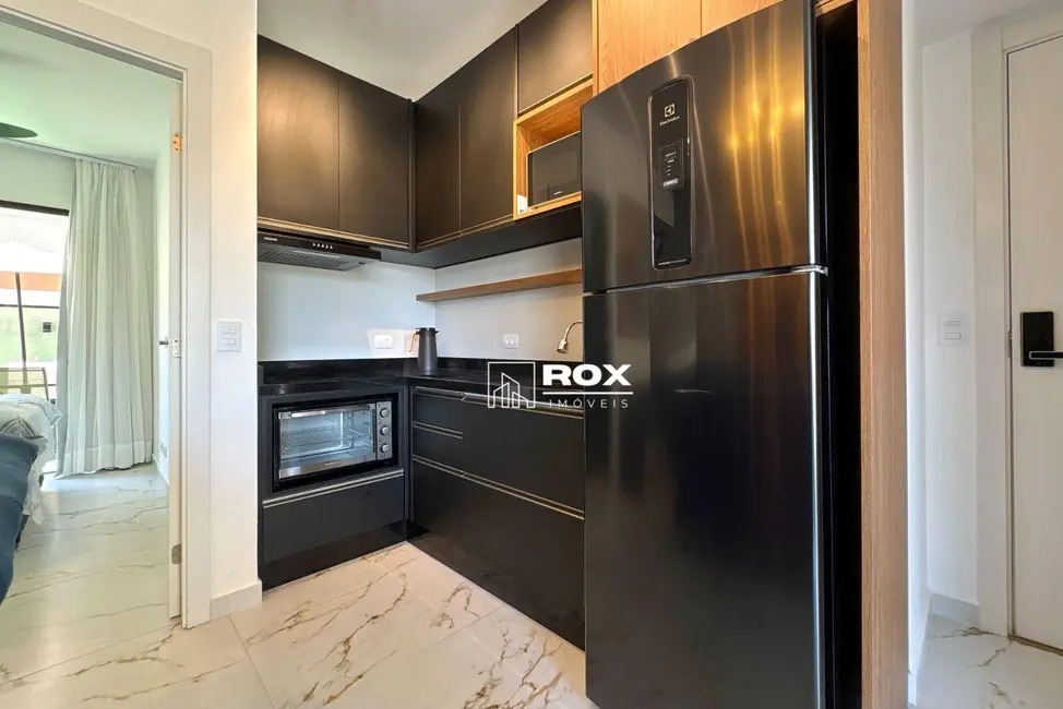 Foto 4 de Apartamento com 1 quarto para alugar, 62m2 em Batel, Curitiba - PR