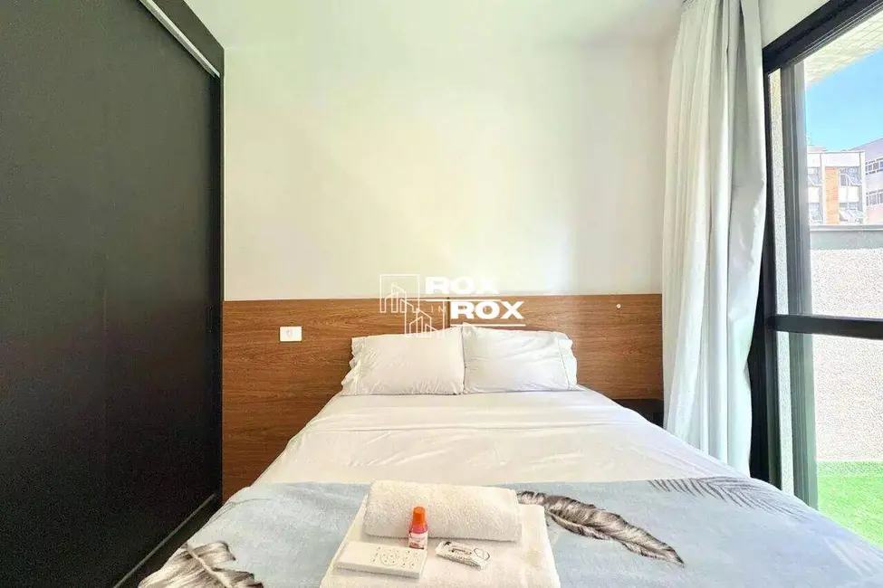 Foto 6 de Apartamento com 1 quarto para alugar, 62m2 em Batel, Curitiba - PR